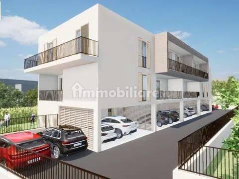 Villa unifamiliare, nuova, 180 m², Centro, Fondi
