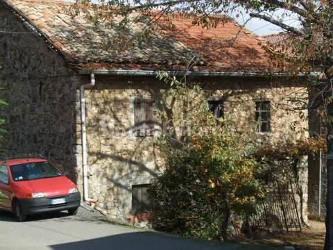 Cascina Località Colombara, 12, Cerré Sologno, Villa Minozzo — foto 6 di 17