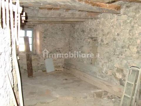 Cascina Località Colombara, 12, Cerré Sologno, Villa Minozzo — foto 5 di 17