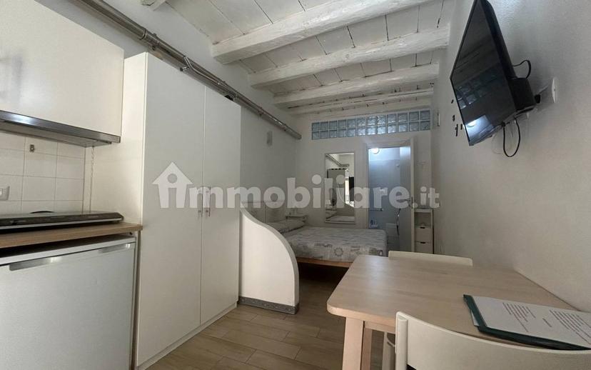 Monolocale via dei Genovesi 56, Castello, Cagliari — foto 6 di 13