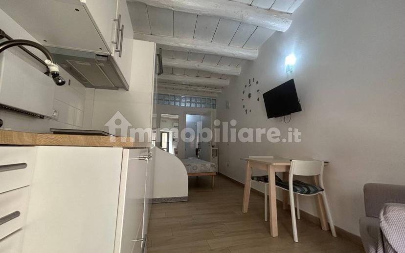 Monolocale via dei Genovesi 56, Castello, Cagliari — foto 12 di 13