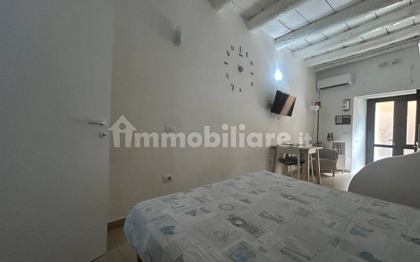 Monolocale via dei Genovesi 56, Castello, Cagliari — foto 5 di 13