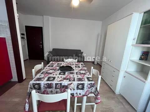 Monolocale buono stato, quarto piano, Centro, Vallecrosia