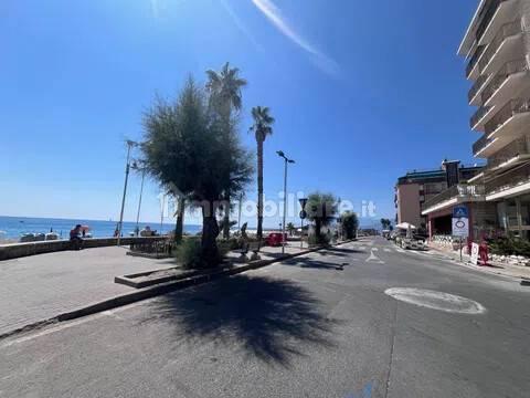 Monolocale buono stato, quarto piano, Centro, Vallecrosia — foto 9 di 20