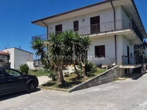 Quadrilocale Strada Nazionale Sannitica, 41, Castelvenere — foto 2 di 6
