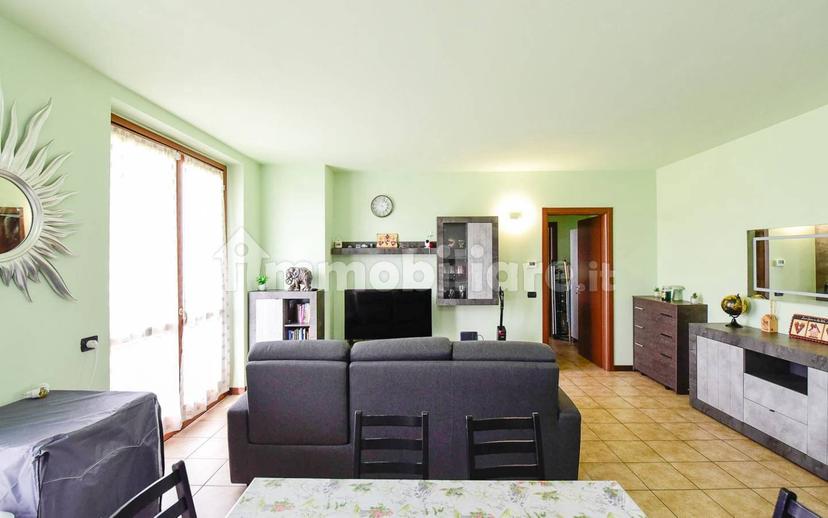 Bilocale via Giovan Battista Borgonovo 22, Cadorago — foto 11 di 22