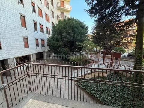 Stanza in affitto in appartamento corso Iv Novembre, 56, Alessandria — foto 4 di 25