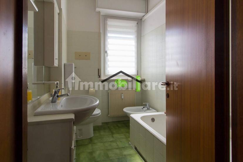 Appartamento via Umberto I 93, Centro, Maniago — foto 22 di 34