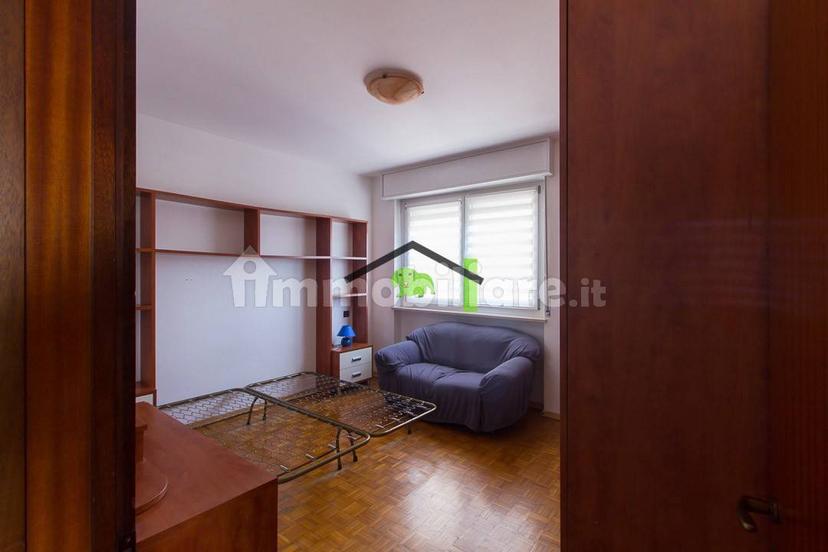 Appartamento via Umberto I 93, Centro, Maniago — foto 32 di 34