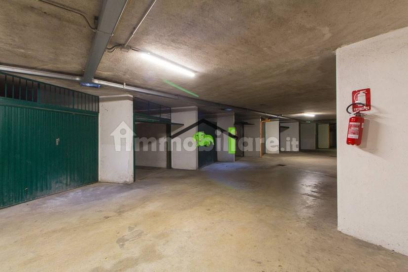 Appartamento via Umberto I 93, Centro, Maniago — foto 18 di 34
