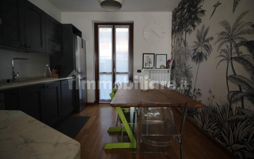 Villa a schiera via Dante Alighieri, Centro, Somma Lombardo