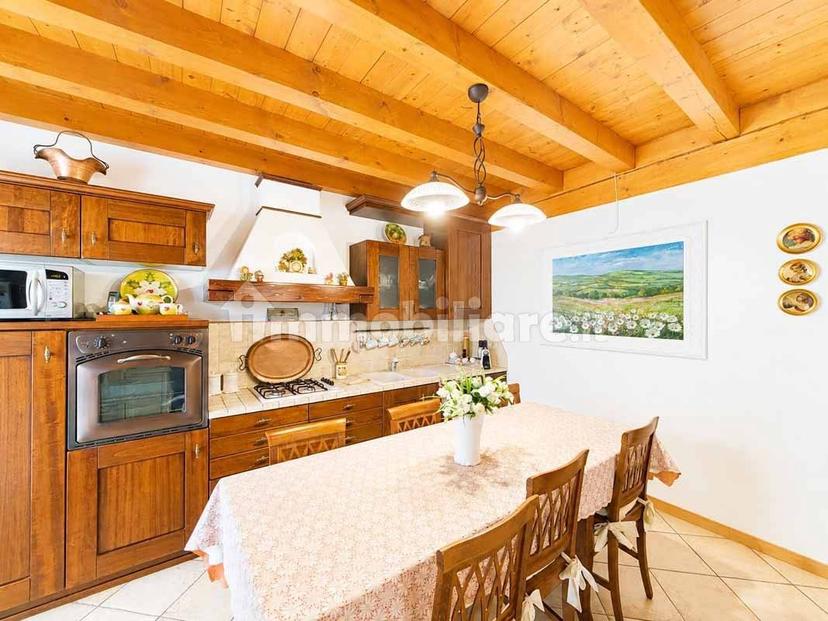Appartamento in villa via al Poggio 148, Ranzanico — foto 3 di 41