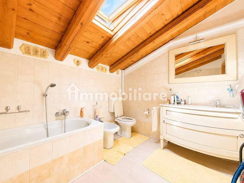 Appartamento in villa via al Poggio 148, Ranzanico — foto 29 di 41