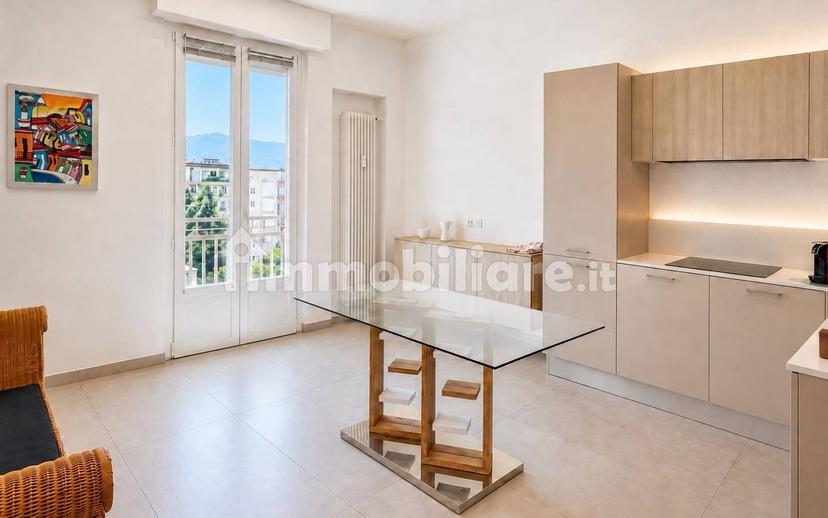 Trilocale piazza Giuseppe Mazzini 49, Gries - San Quirino, Bolzano — foto 2 di 10