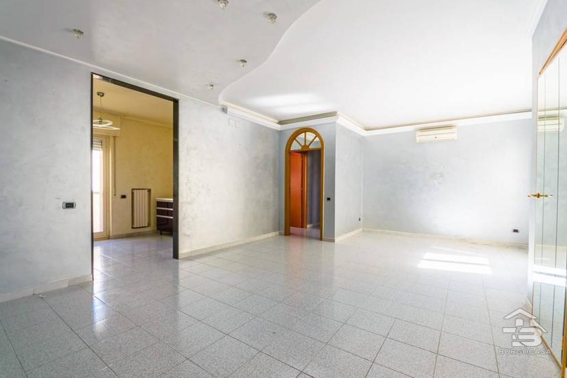 Quadrilocale largo delle Begonie 3, Centro, Manfredonia — foto 10 di 22