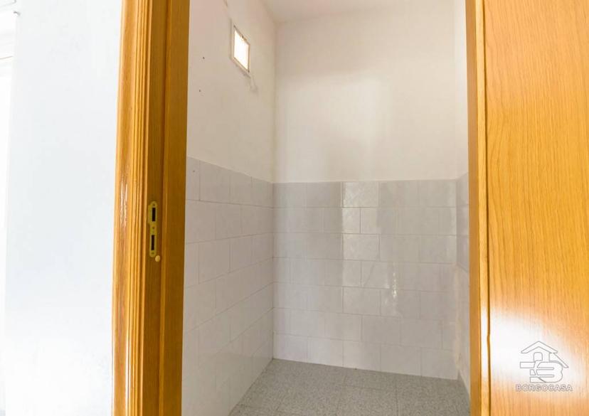 Quadrilocale largo delle Begonie 3, Centro, Manfredonia — foto 18 di 22