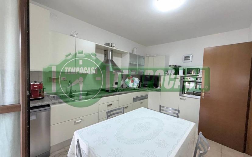 Villa a schiera via delle Camelie, Laveno, Laveno-Mombello — foto 25 di 51