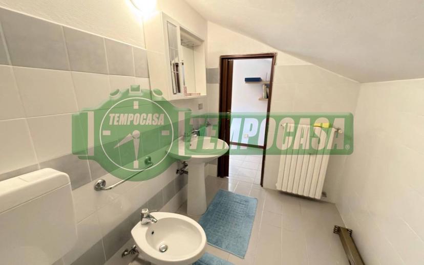 Villa a schiera via delle Camelie, Laveno, Laveno-Mombello — foto 29 di 51