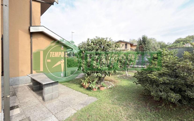 Villa a schiera via delle Camelie, Laveno, Laveno-Mombello — foto 34 di 51
