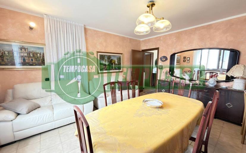 Villa a schiera via delle Camelie, Laveno, Laveno-Mombello — foto 30 di 51