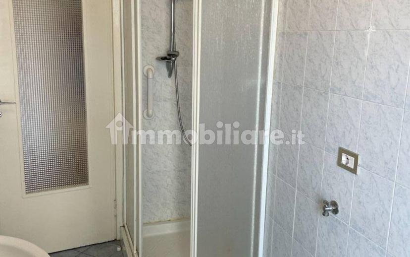 Appartamento via Alessandro Roccavilla 4, Centro Storico, Biella — foto 10 di 32