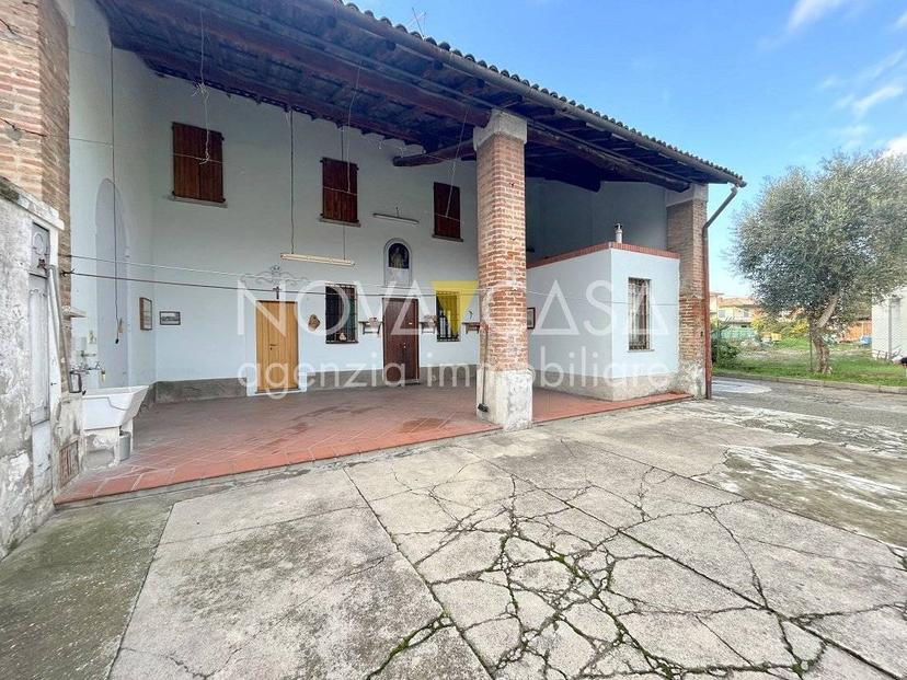 Terratetto unifamiliare 235 m², da ristrutturare, Offanengo — foto 13 di 23