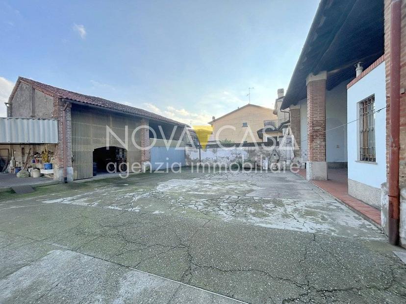 Terratetto unifamiliare 235 m², da ristrutturare, Offanengo — foto 2 di 23