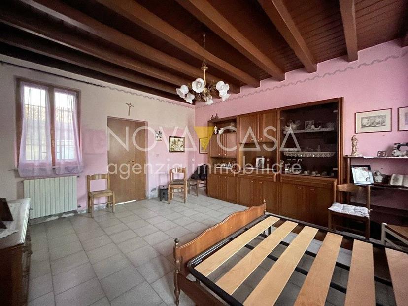 Terratetto unifamiliare 235 m², da ristrutturare, Offanengo — foto 14 di 23