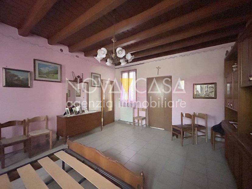 Terratetto unifamiliare 235 m², da ristrutturare, Offanengo — foto 17 di 23