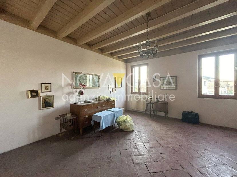 Terratetto unifamiliare 235 m², da ristrutturare, Offanengo — foto 18 di 23