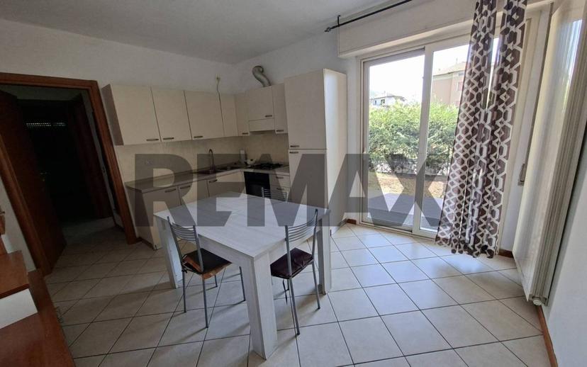 Bilocale buono stato, piano terra, Centro, Costa Volpino — foto 7 di 21