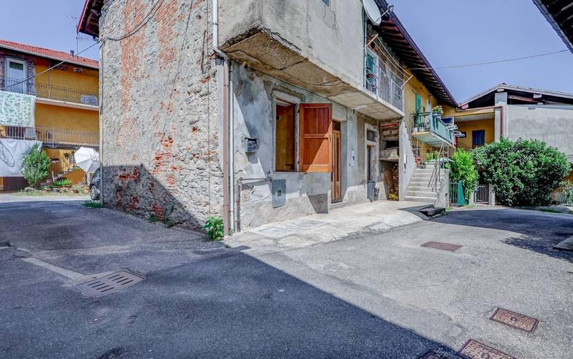 Terratetto unifamiliare via G. Rebuschini, Centro, Besozzo — foto 8 di 18