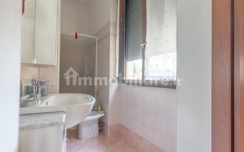 Bilocale via Alessandro Canobbio, San Michele Extra, Verona — foto 9 di 12