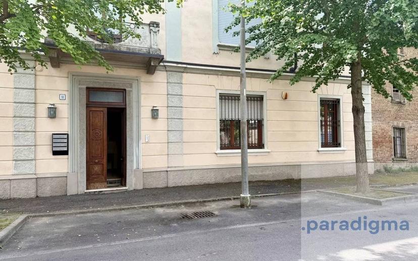 Appartamento ottimo stato, piano terra, Sale — foto 3 di 20