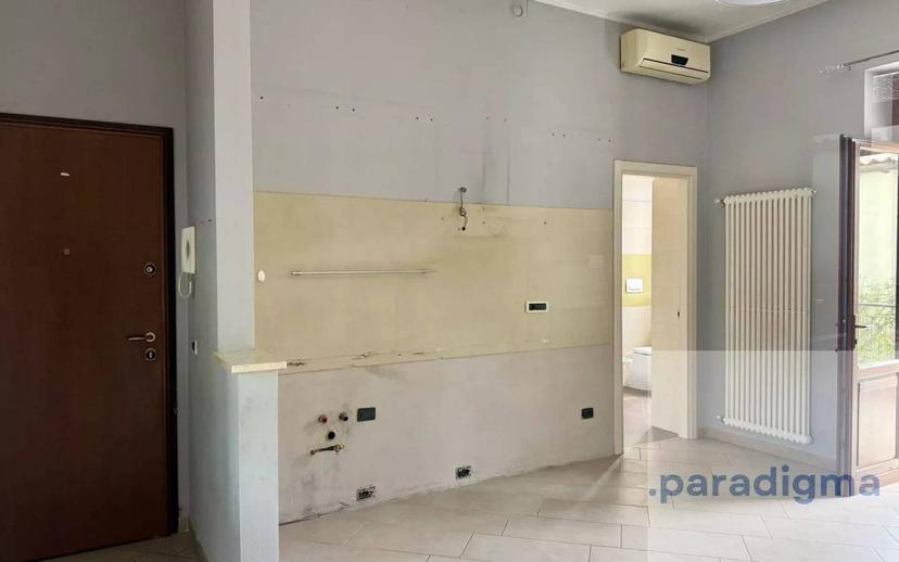 Appartamento ottimo stato, piano terra, Sale — foto 2 di 20