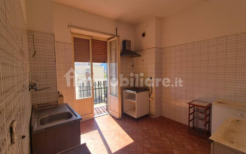 Quadrilocale viale Pietro Vannucci, Centro, Terni — foto 2 di 8