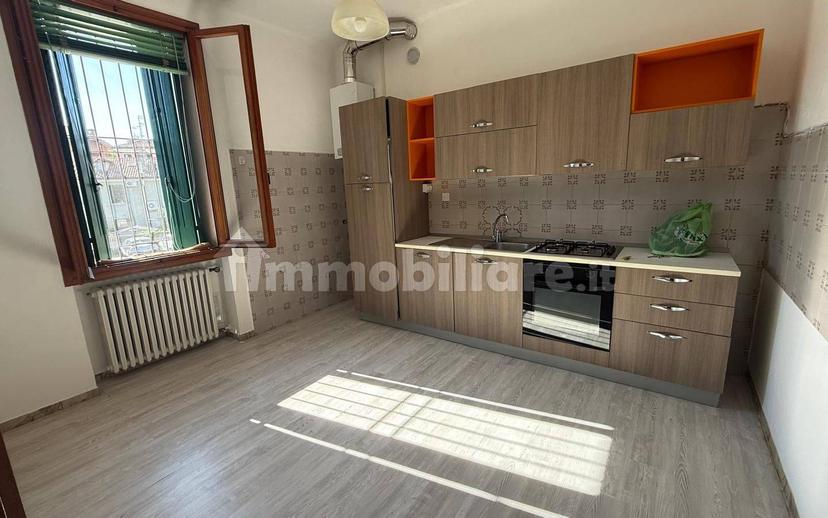 Quadrilocale via Galileo Galilei, Centro Storico, Vicenza — foto 4 di 12