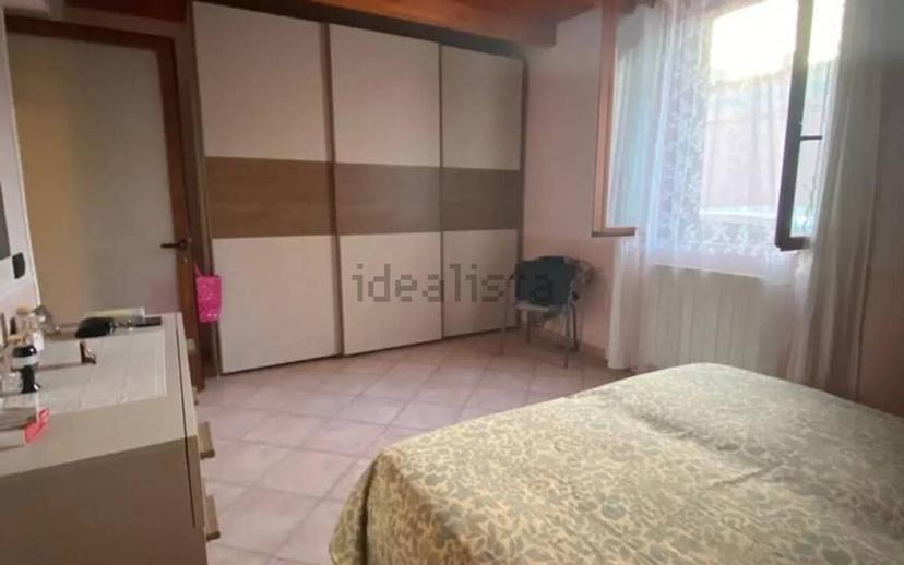 Stanza in affitto in appartamento via Attilio Regolo San C, Monserrato