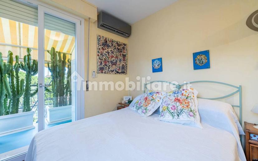 Trilocale via Pelloux 26, Centro, Bordighera — foto 3 di 32