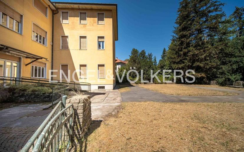 Villa plurifamiliare via Angela e Felice dell'Acqua 2, Centro, Casciago — foto 42 di 57