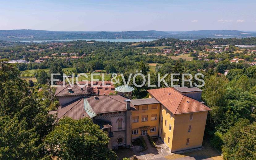 Villa plurifamiliare via Angela e Felice dell'Acqua 2, Centro, Casciago — foto 45 di 57