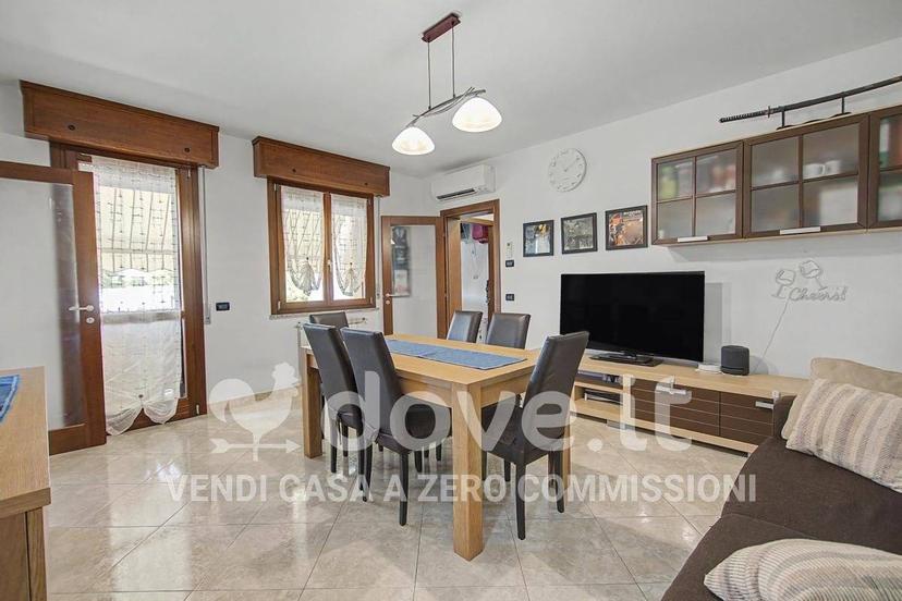 Trilocale vicolo Alda Costa 4, Centro, Copparo — foto 8 di 46