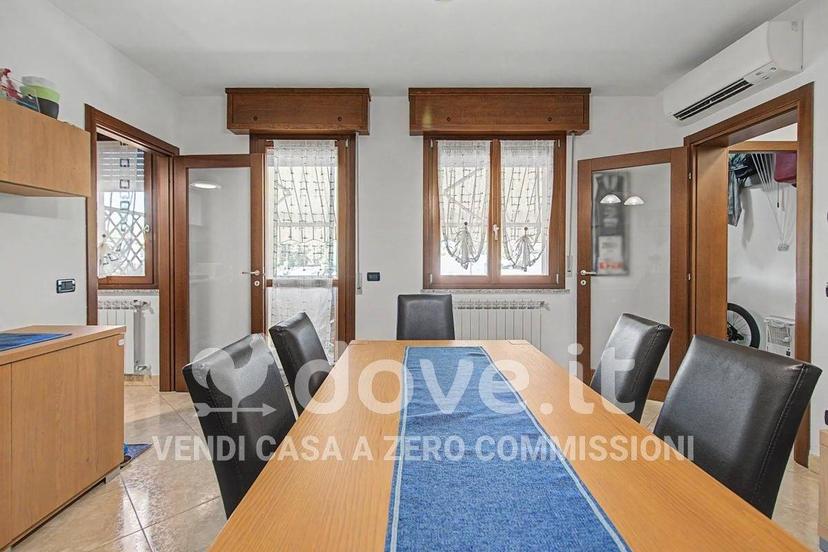 Trilocale vicolo Alda Costa 4, Centro, Copparo — foto 33 di 46