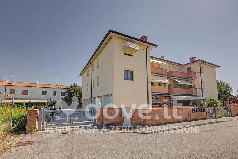 Trilocale vicolo Alda Costa 4, Centro, Copparo — foto 25 di 46