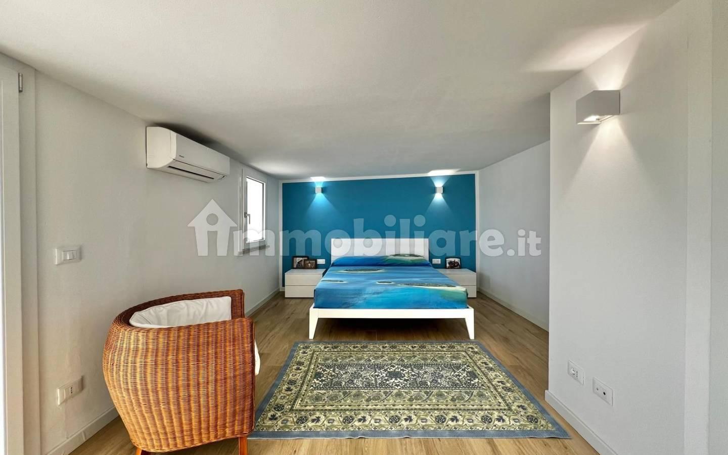 Villa a schiera via della Caserma 17, Torre del Lago, Viareggio