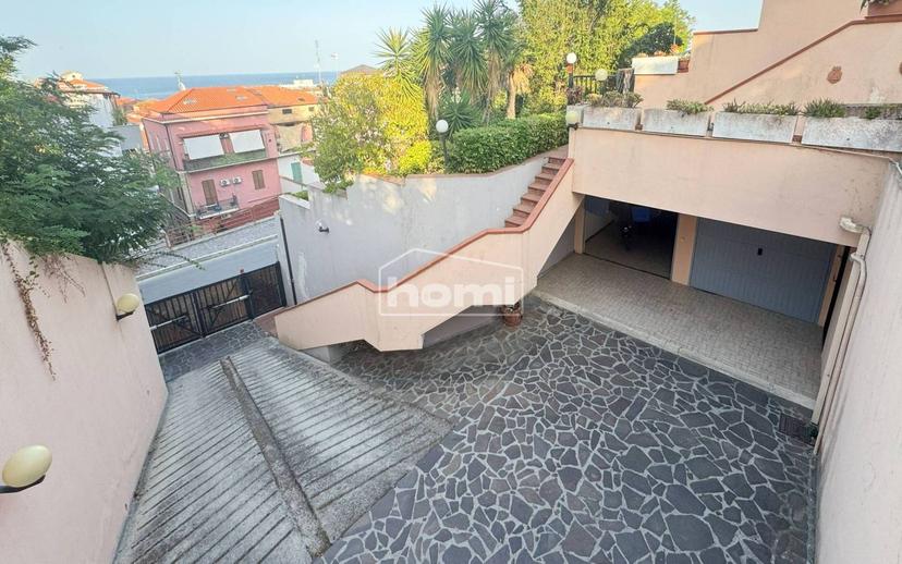 Villa bifamiliare via Domenico Gallucci 14, Centro, Francavilla al Mare — foto 5 di 37