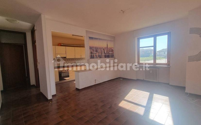 Quadrilocale buono stato, su più livelli, Centro, Mombercelli — foto 3 di 16