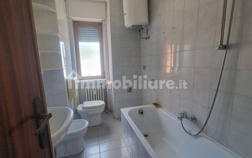 Quadrilocale buono stato, su più livelli, Centro, Mombercelli — foto 8 di 16