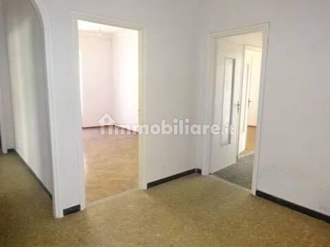 Appartamento via Giovanni Marsaglia, 36, Teatro Ariston, Sanremo — foto 10 di 11