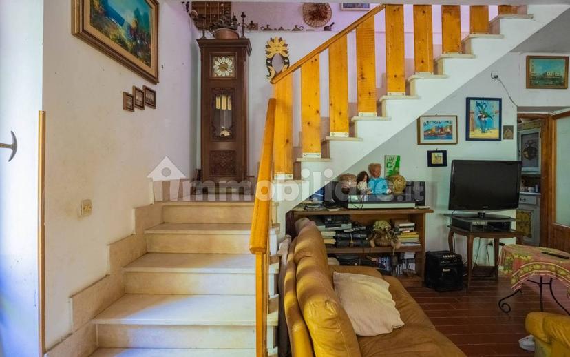 Villa bifamiliare Strada Provinciale Orvinio Scandriglia, Orvinio — foto 2 di 28
